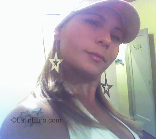 Date this pretty Brazil girl Tania from Sao Paulo BR2130