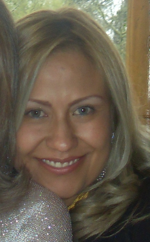 Date this stunning Colombia girl ADMARONI from Bogota CO2409