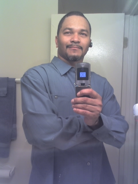 Date this delightful United States man Kennis from Woodbridge US5022