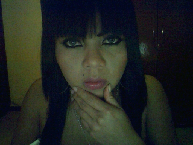 Date this hot Colombia girl Sophy from Bogota CO2447