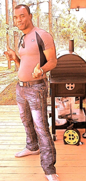 Date this fun United States man Onelovecool from Naples US5041