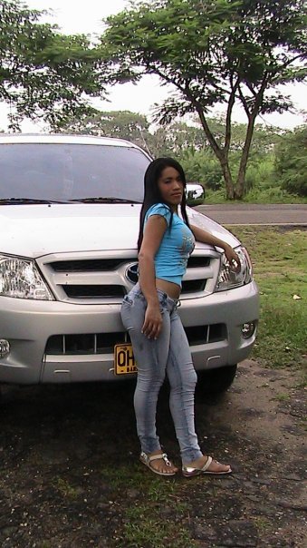 Date this gorgeous Colombia girl KAROLINDA24 from Barranquilla CO2728