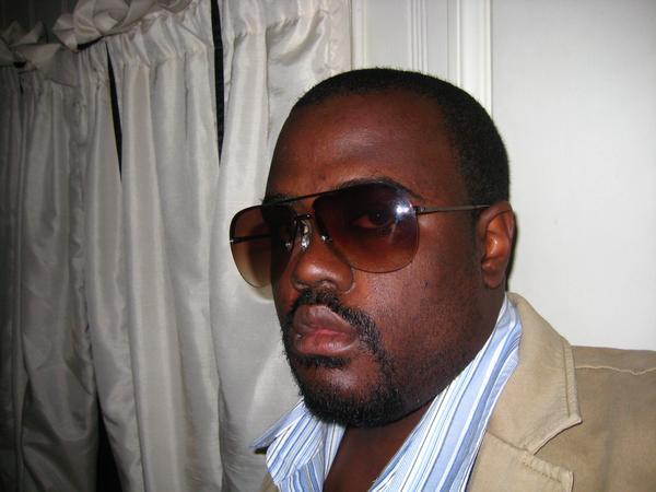 Date this funny United States man G81enesis from Los Angeles US5171