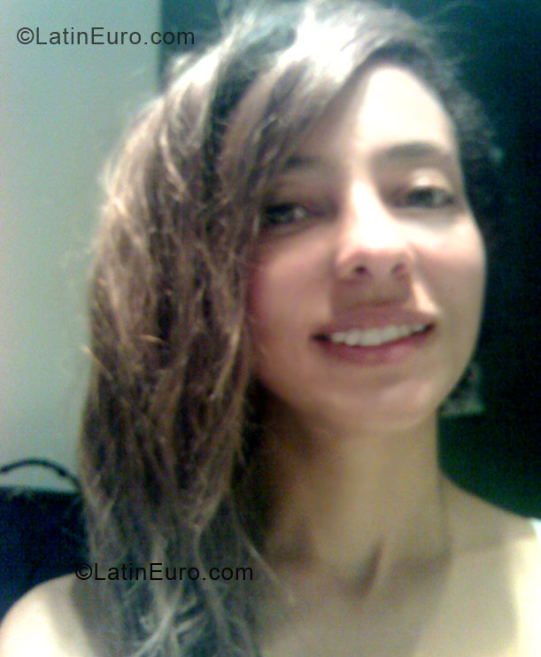 Date this lovely Colombia girl Lina from Medellin CO2865