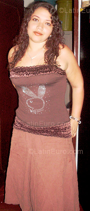 Date this good-looking Colombia girl Vanessa from Cali CO2867