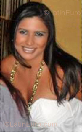 Date this fun Brazil girl Gabriella from Brasilia BR2253