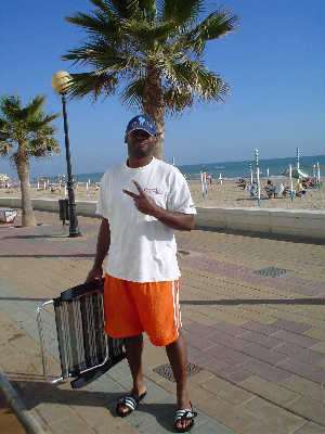 Date this happy United States man Eleazar-75 from Hartford US5252