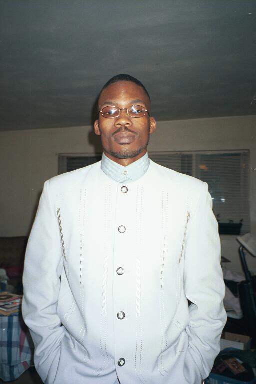 Date this pretty United States man Erik from Mount Joy US5279