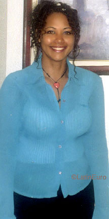 Date this hard body Brazil girl Alba from Natal BR2308