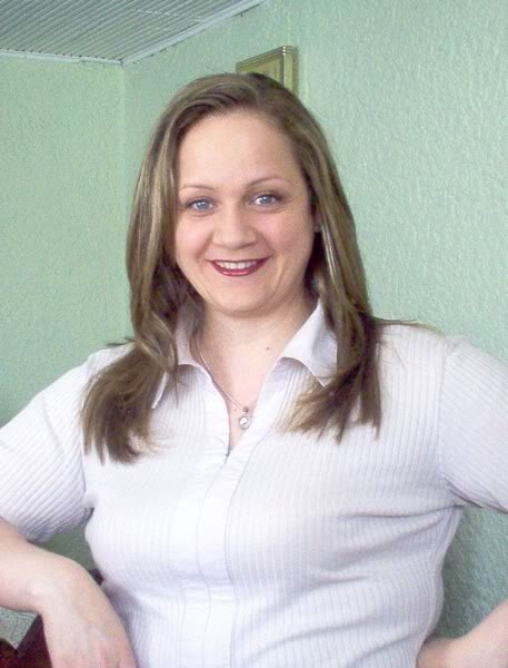 Date this young Colombia girl Adris72 from Bogota CO2971