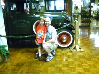 Date this happy United States man Jhw30343034 from Birmingham US5405