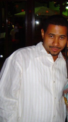 Date this delightful United States man Ehalljr32 from Miami US5451