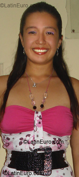 Date this beautiful Colombia girl Andrea from Cali CO3024