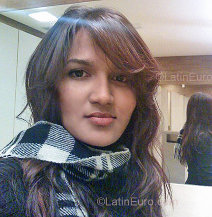 Date this funny Brazil girl Andrielle from Sao Paulo BR2380