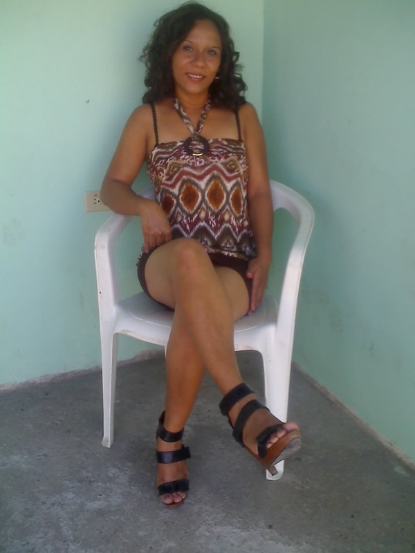 Date this hard body Honduras girl Elena from Olanchito,yoro HN120
