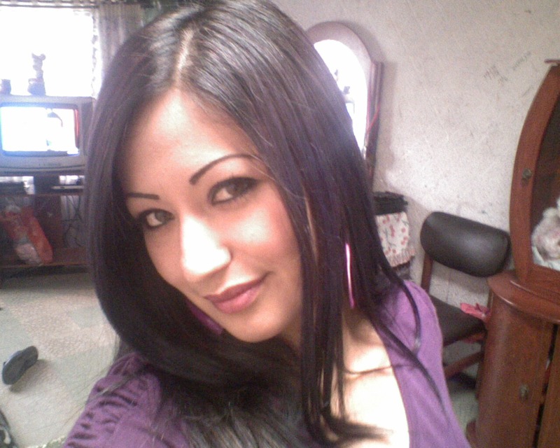 Date this delightful Colombia girl Ingridcarolina from Bogota CO3155