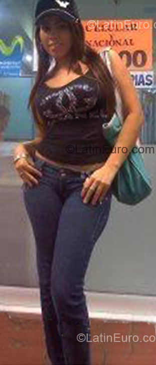 Date this sultry Colombia girl Lisabella from Medellin CO3246