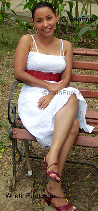 Date this young Colombia girl Rousse88 from Cucuta CO3397