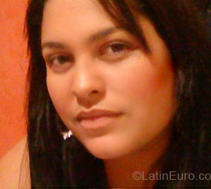 Date this nice looking Colombia girl Euiscoma from Barranquilla CO3445