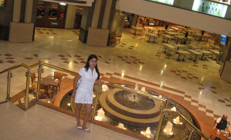 Date this stunning Colombia girl Pequitas from Bucaramanga CO3473