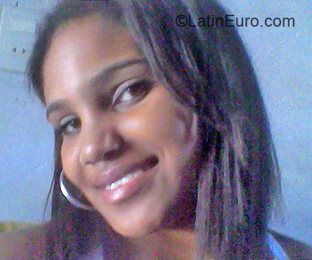 Date this hot Brazil girl Laany from Fortaleza BR5976