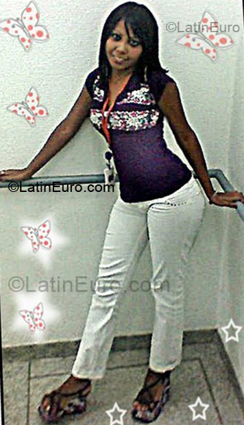 Date this tall Brazil girl Evelyn from Sao Paulo BR7174