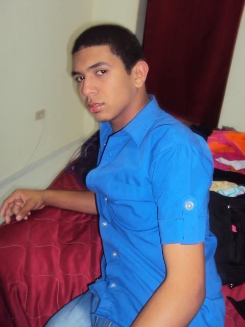 Date this delightful Dominican Republic man Jose from Santiago DO3857