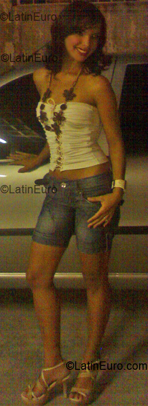 Date this gorgeous Brazil girl Talita from Olinda BR5141