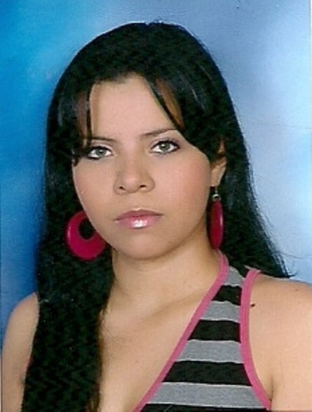 Date this nice looking Colombia girl Claudia from Medellin CO3842