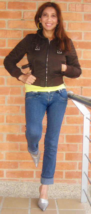 Date this fun Colombia girl ZORAYXX from Bogota CO3936