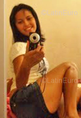 Date this athletic Brazil girl Ana from Russas BR2928