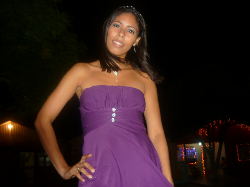 Date this fun Colombia girl Mildreys from Barranquilla CO3993