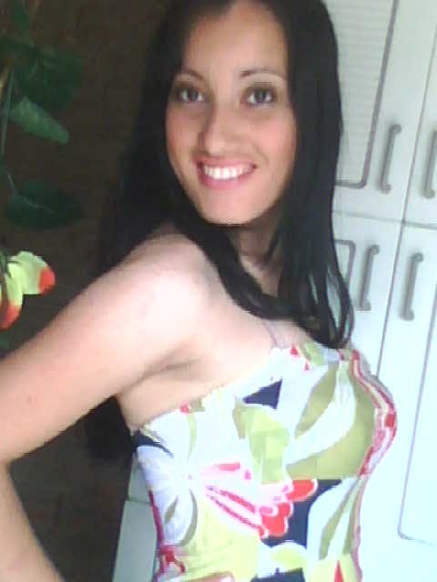 Date this funny Brazil girl Cynthia from Campinas BR2993