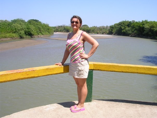 Date this pretty Colombia girl Genny from Manizales CO4164