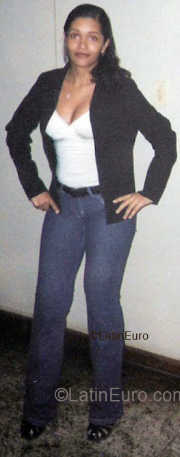 Date this athletic Brazil girl Rosane Marie from Rio De Janeiro BR3038