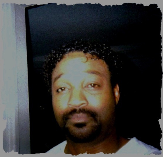 Date this lovely United States man DARYL from San Antonio US6082