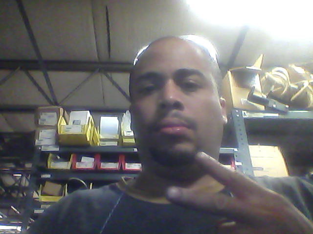 Date this nice looking United States man RONDELL from  US6116