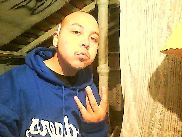 Date this young United States man DEKOY from Gardena US6155