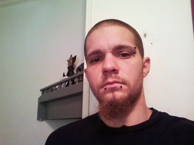 Date this charming United States man Damien from Rock Hill US6200