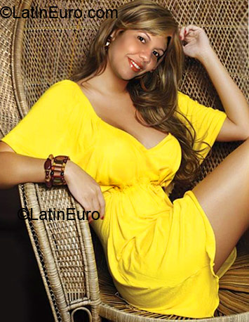 Date this sensual Brazil girl Joelita from Cruzeiro Do Sul BR3923