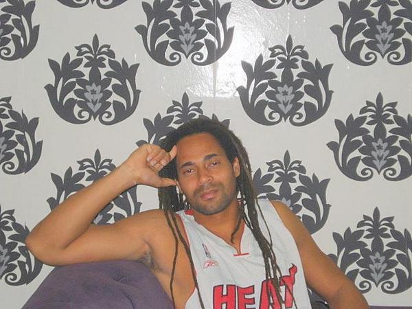 Date this beautiful United States man Alex from Miami US6358