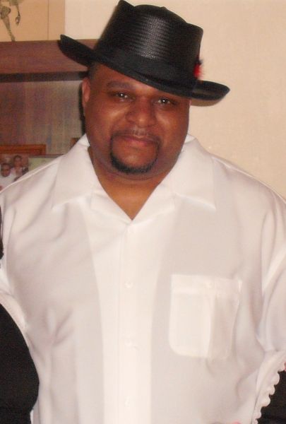 Date this funny United States man Dean from Tempe US6449