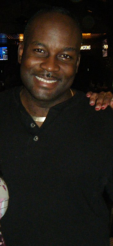 Date this foxy United States man Uluvme4real from Raleigh US6481