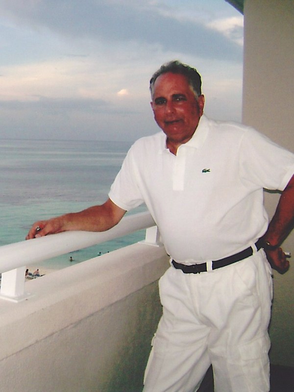 Date this attractive United States man Mark from Tamamac US6565