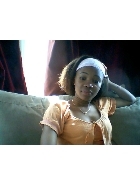 Date this happy Belgium girl Berlyse from Bruxelles BE48