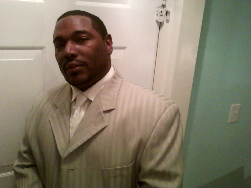 Date this attractive United States man Don from Garner US6631