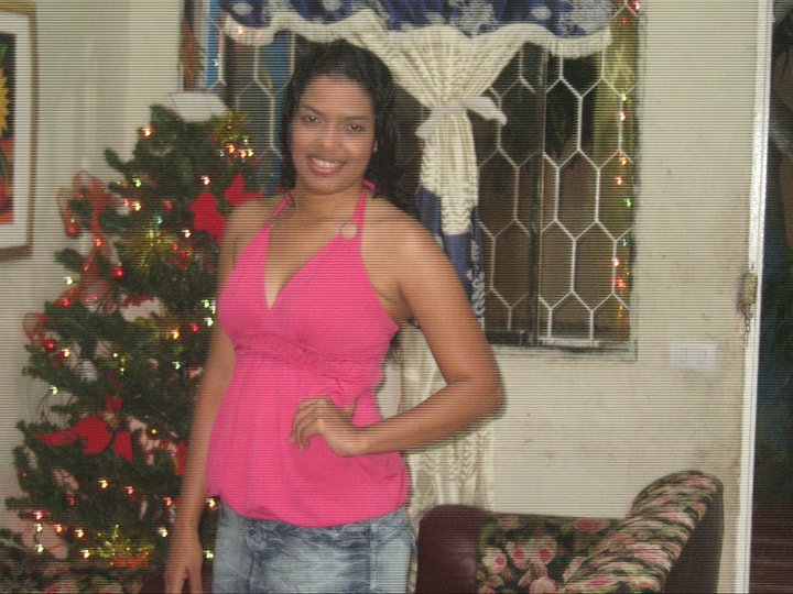 Date this pretty Colombia girl EDITH from Barranquilla CO4636