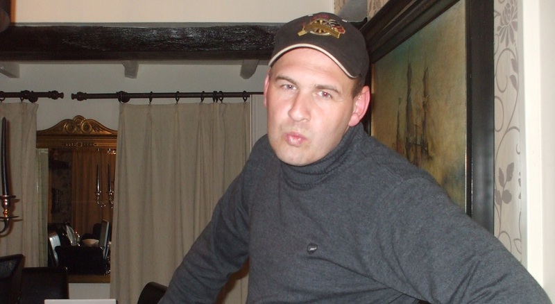 Date this exotic United States man Guyken1974 from Temecula US6763