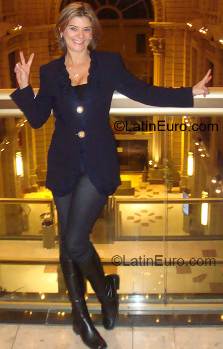 Date this happy Brazil girl Maria from Fortaleza BR3368