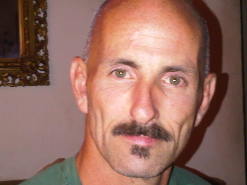 Date this happy United States man Jimmy from Davenport US6875